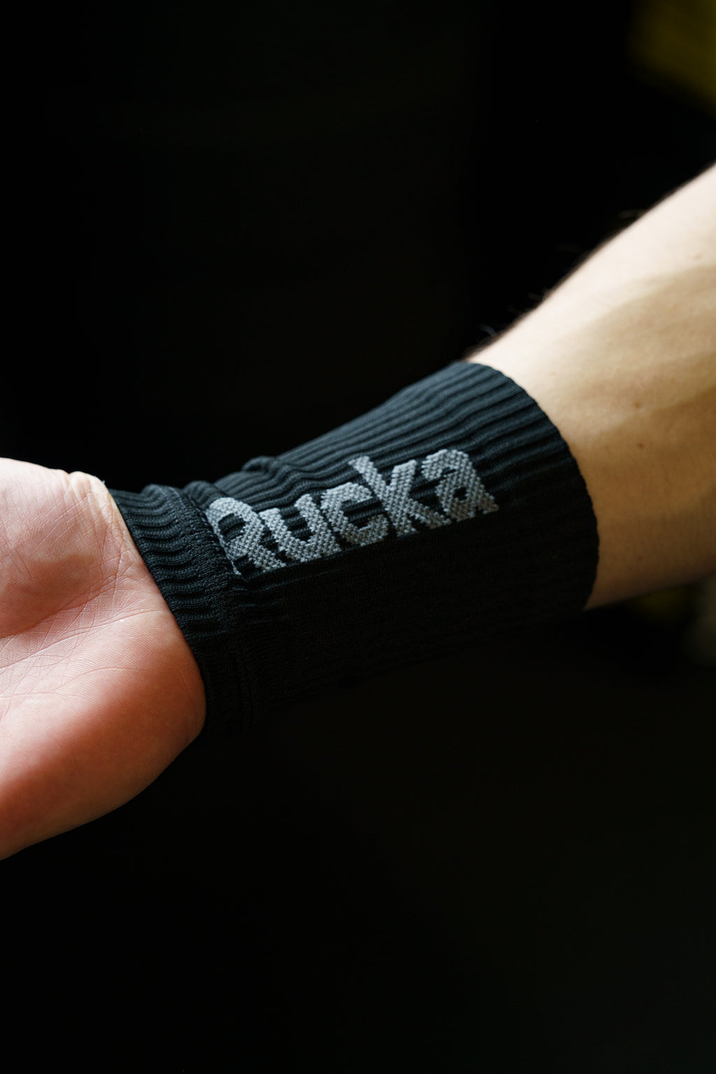 Chalkless Hand Grips