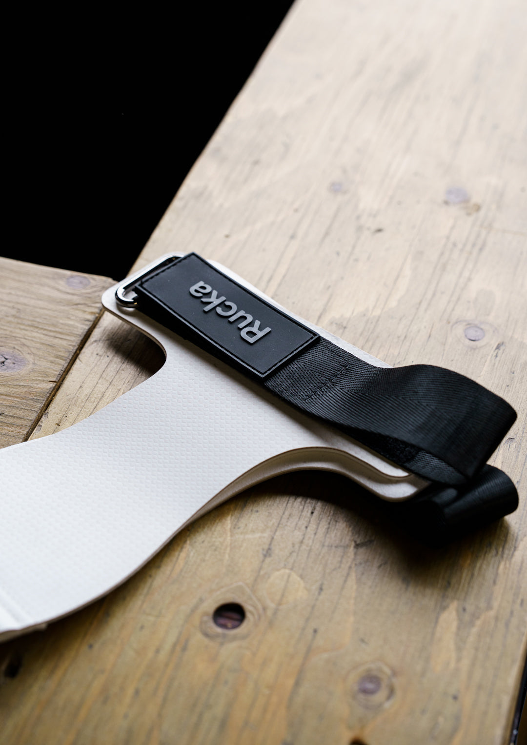 Chalkless Hand Grips